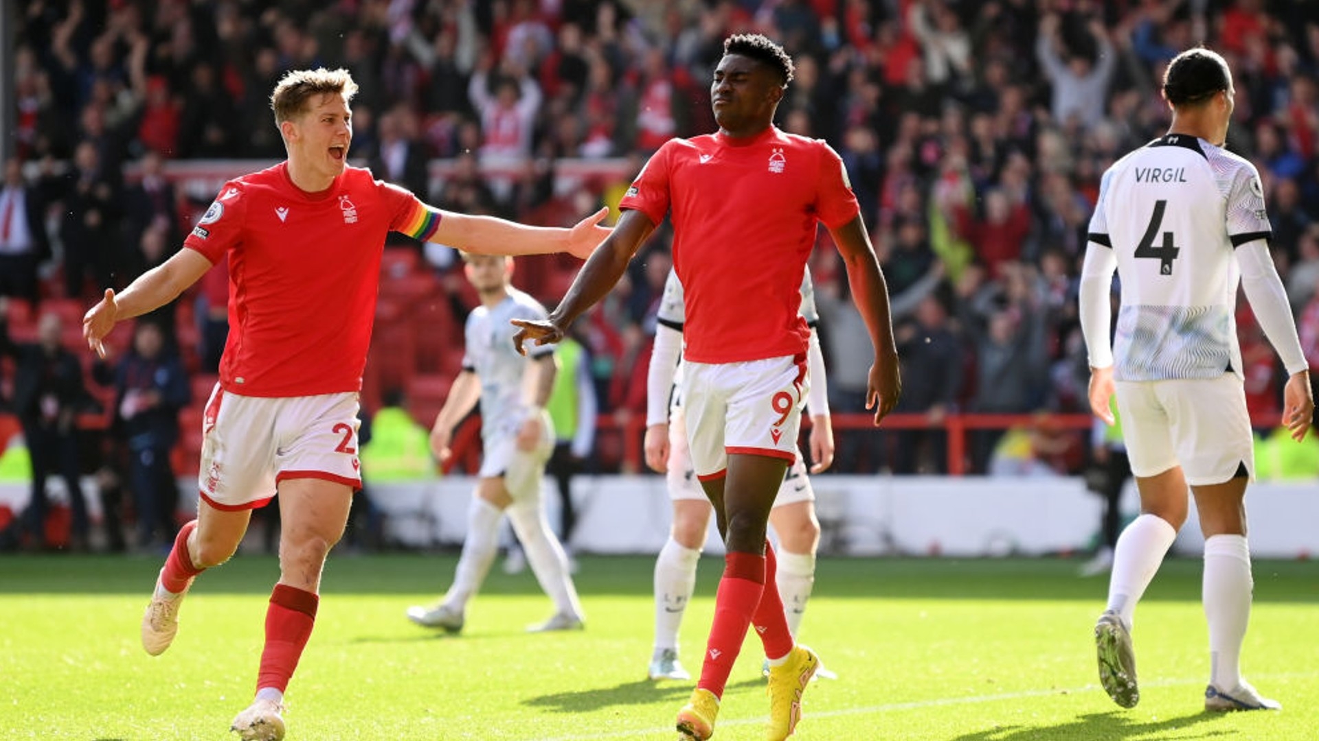 主题紧扣 主题紧扣